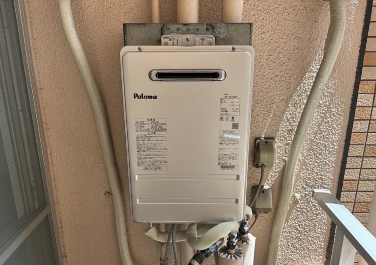 給湯器取り替え工事の施工写真
